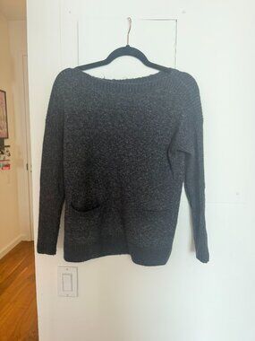 Abercrombie and Fitch Gray sweater